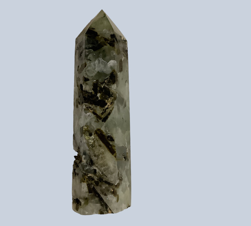 prehnite is a stone that sends comfort to the emotional body