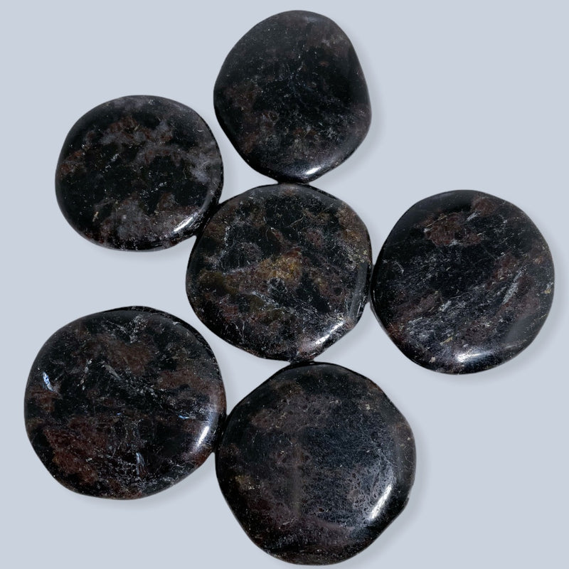 Arfvedsonite Stones