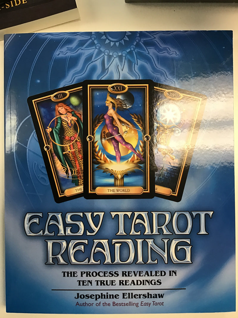 Easy tarot reading (book only)
