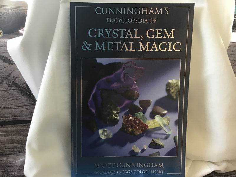 Cunningham Encyclopedia of Crystal, Gem & Metal Magic