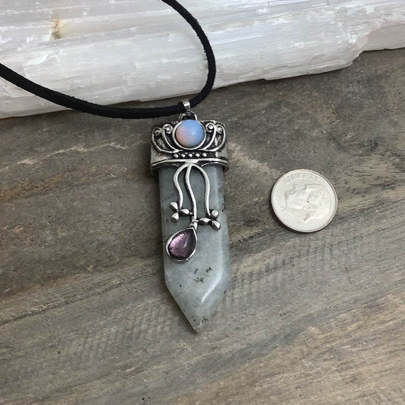Flat Point Crystal Pendant with Jewel