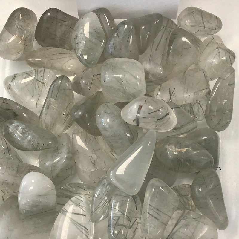 Green rutile tumbled