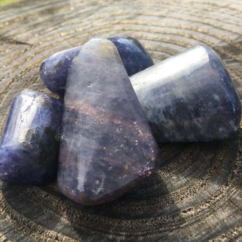 Iolite Stones
